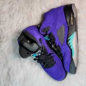 Air Jordan 5 Retro "Alternate Grape"